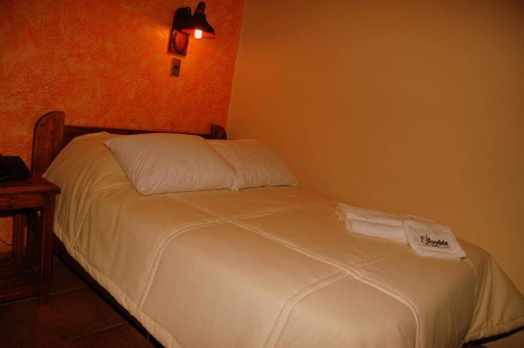 סוקרה La Escondida Hostal חדר תמונה
