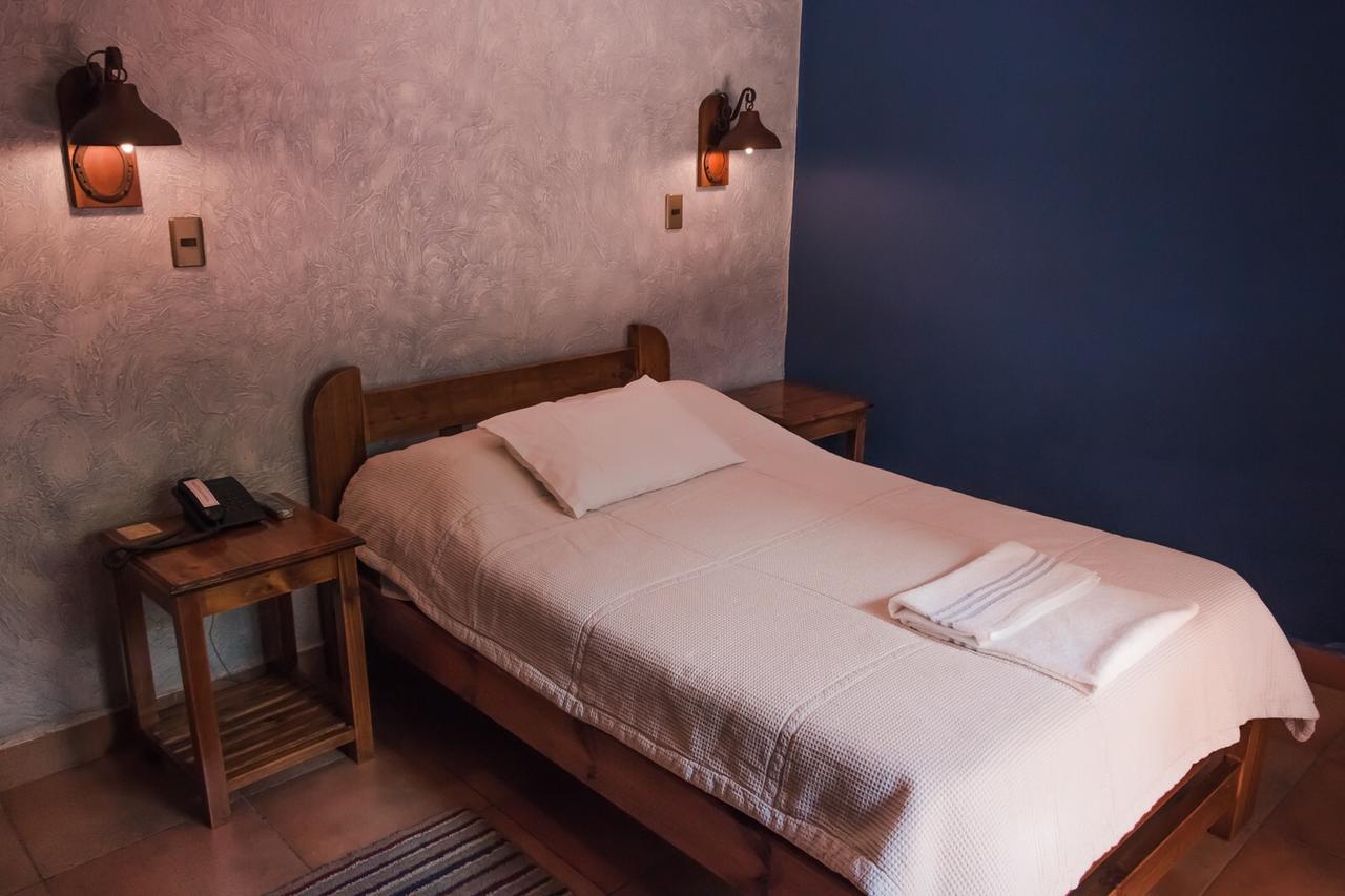 סוקרה La Escondida Hostal מראה חיצוני תמונה