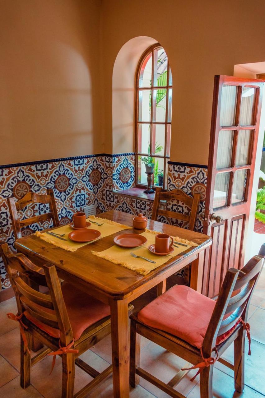 סוקרה La Escondida Hostal מראה חיצוני תמונה