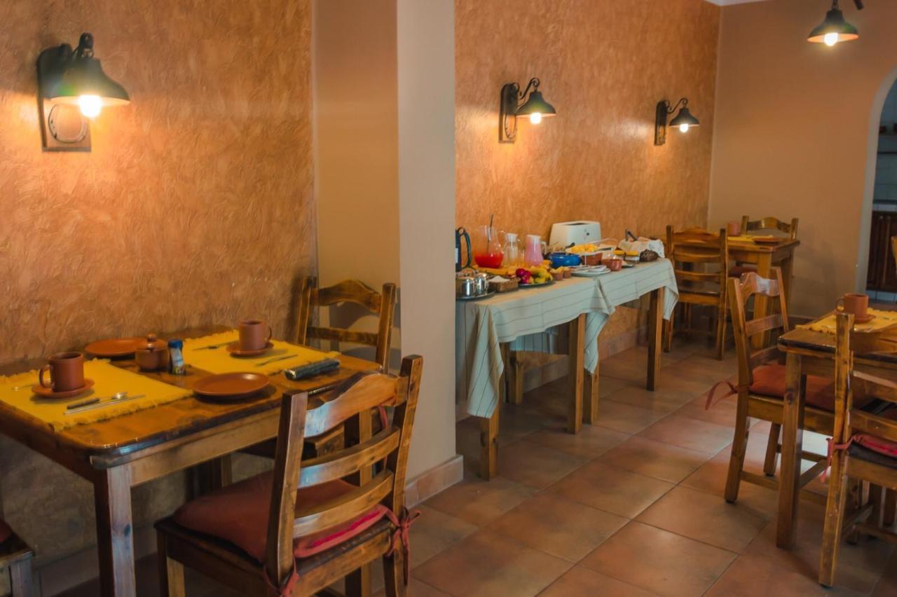 סוקרה La Escondida Hostal מראה חיצוני תמונה